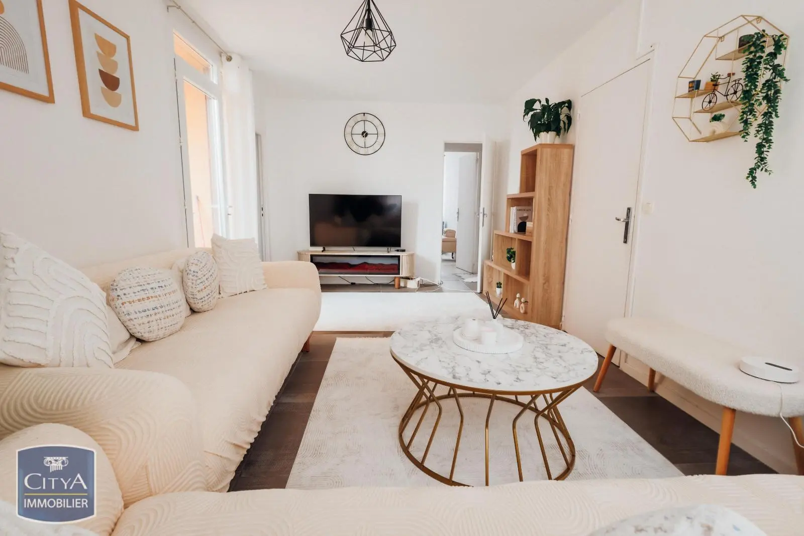 Photo 3 Appartement 4 pièces 76m²