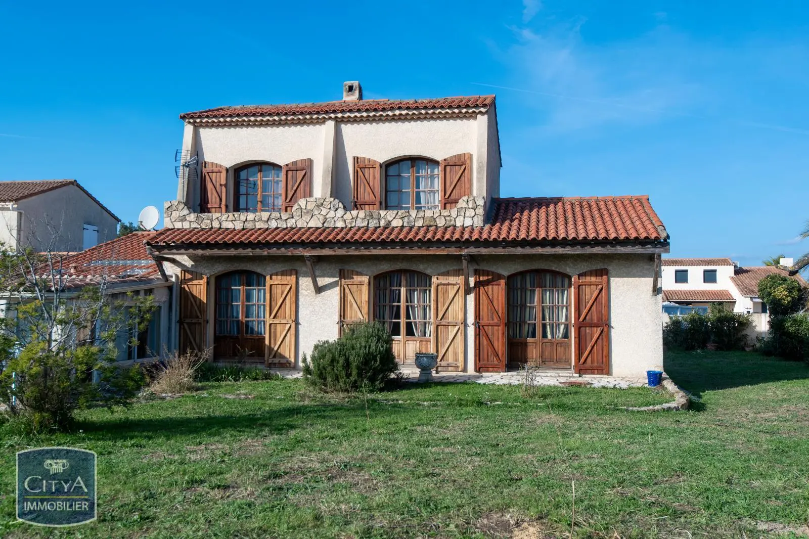 Photo 1 Maison 4 pièces 100m²