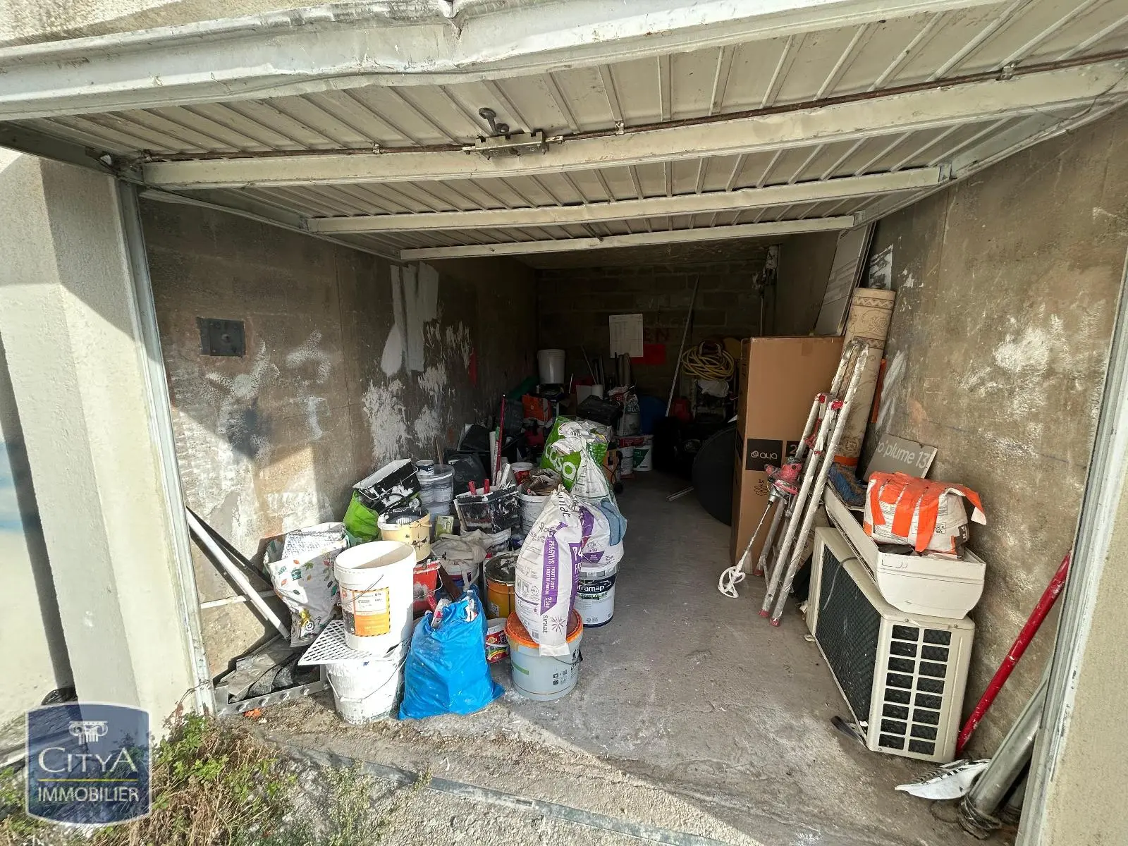 Photo 2 Parking 13m²