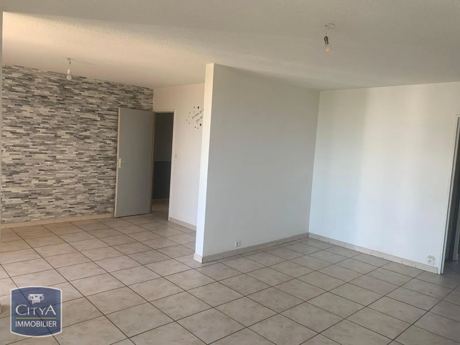 Photo 2 Appartement 5 pièces 105.3m²