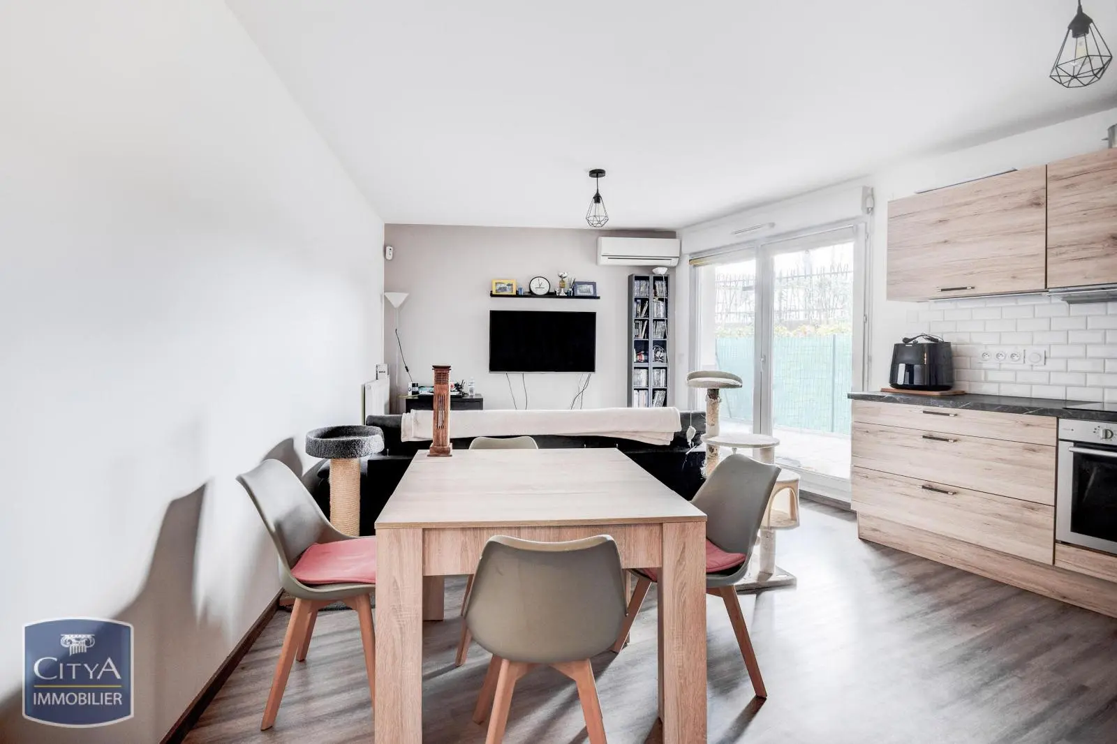 Photo 2 Appartement 2 pièces 42m²