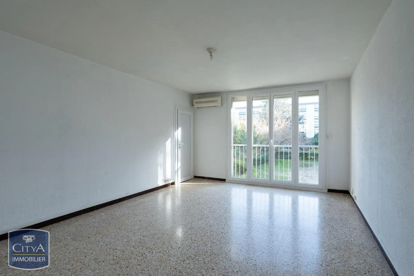 Photo 2 Appartement 3 pièces 61m²