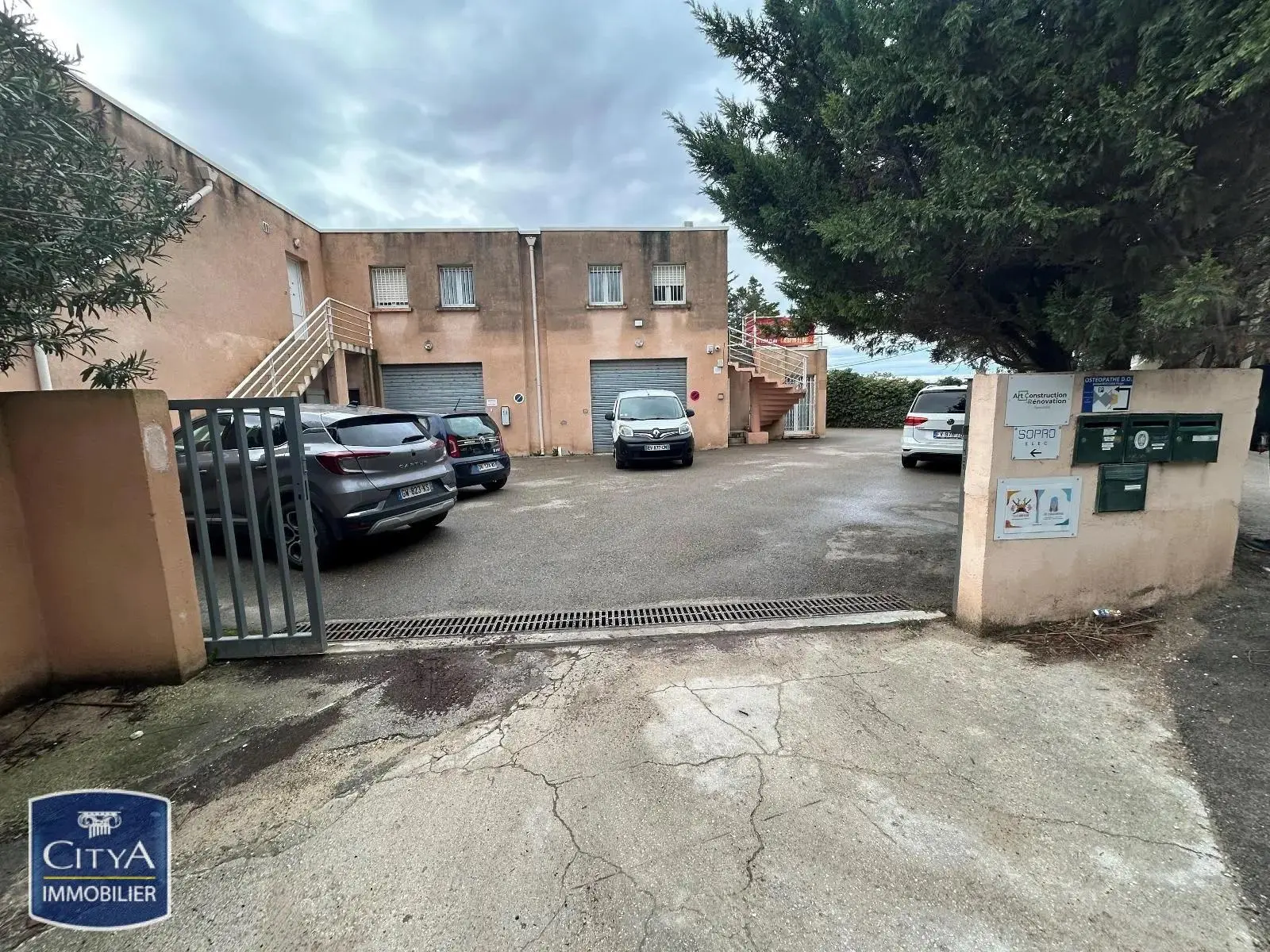 Photo 1 Local Commercial 70m²