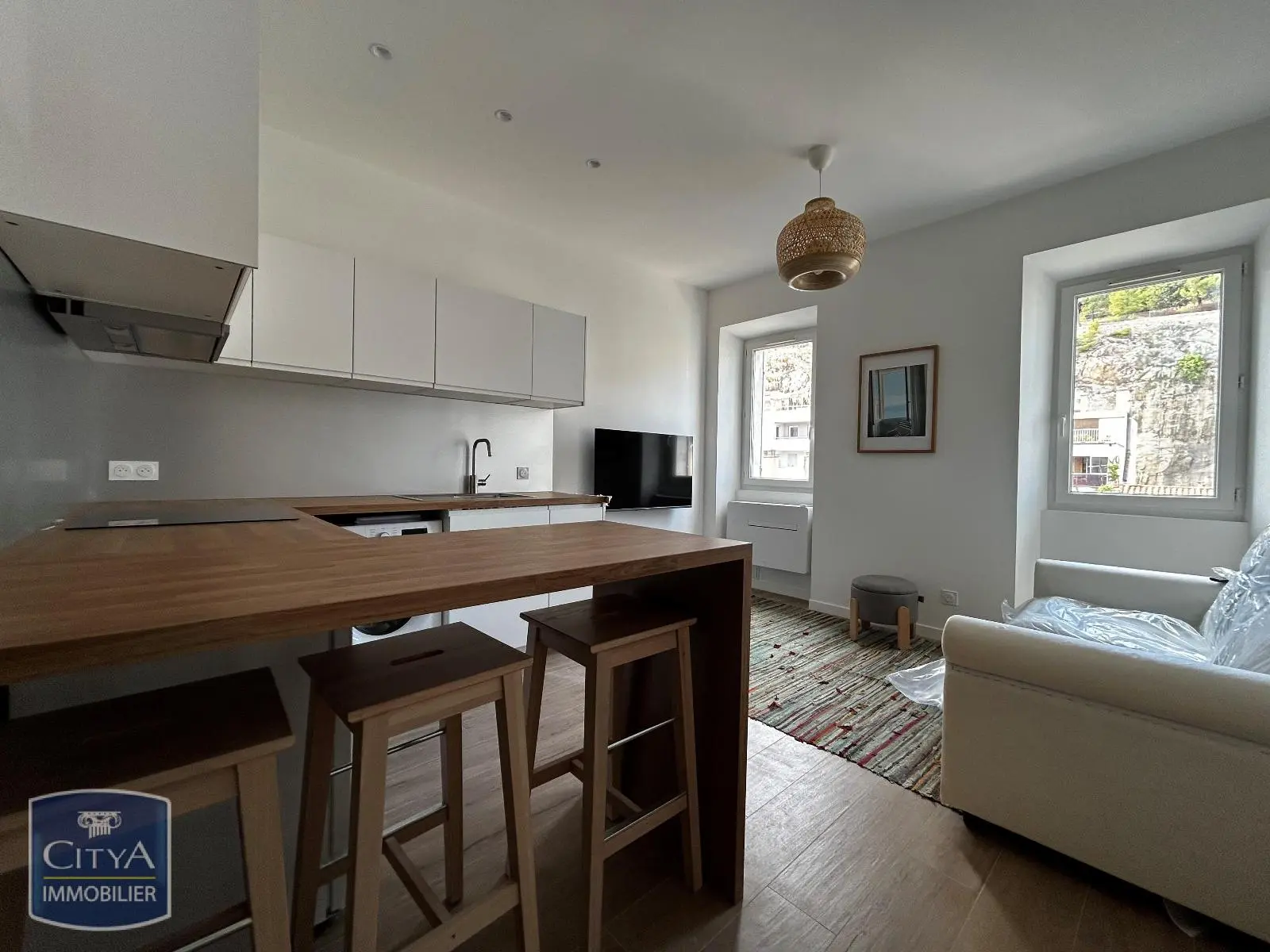 Photo 1 Appartement 1 pièce 26.2m²