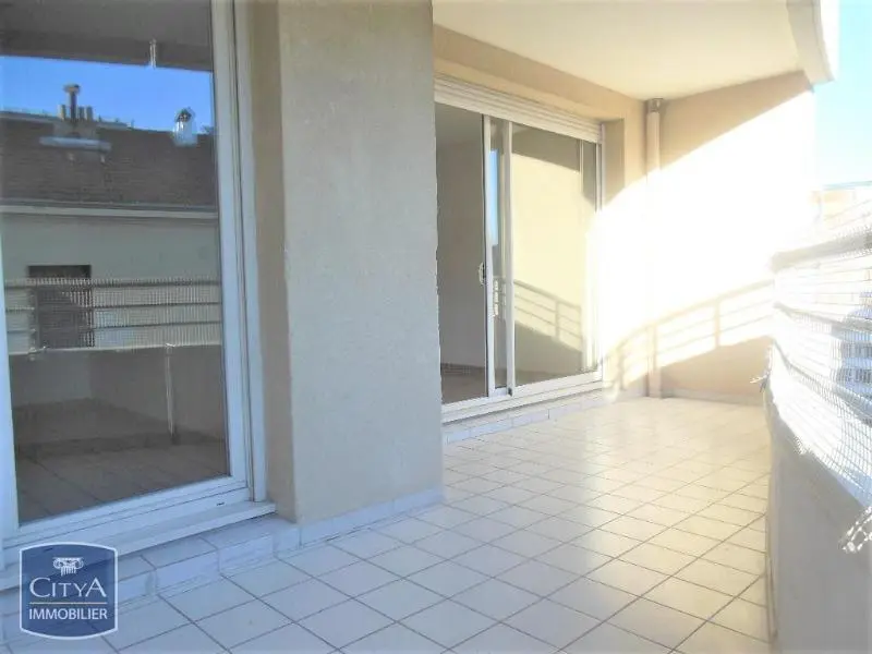 Photo 2 Appartement 4 pièces 85m²