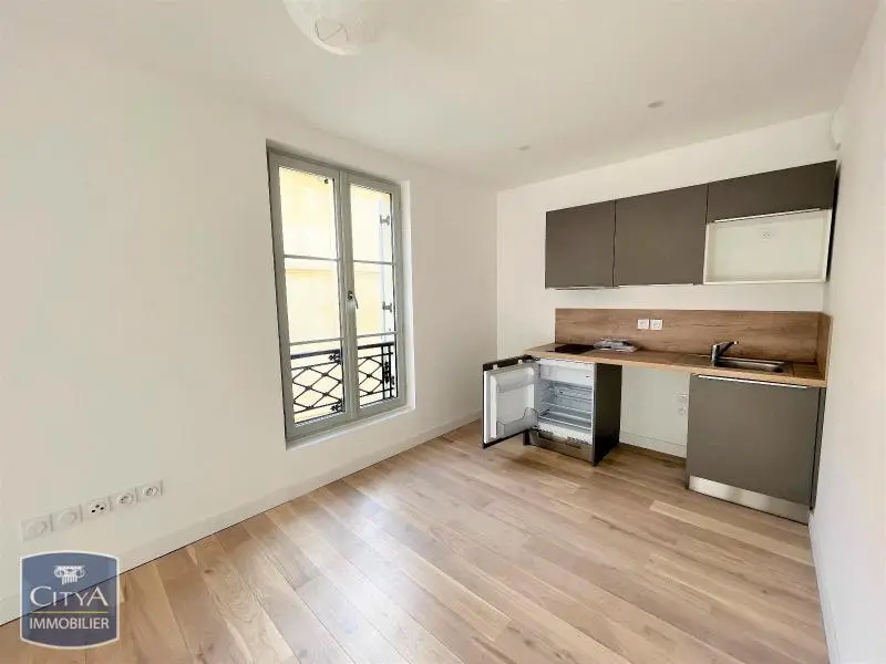 Photo 3 Appartement 1 pièce 28.93m²