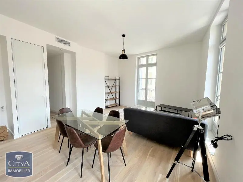 Photo 2 Appartement 3 pièces 63.76m²
