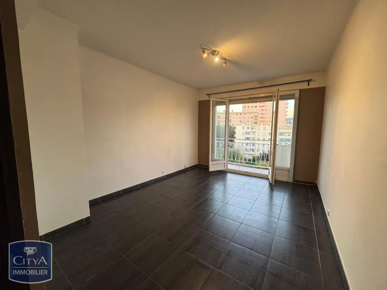 Photo 2 Appartement 4 pièces 66m²