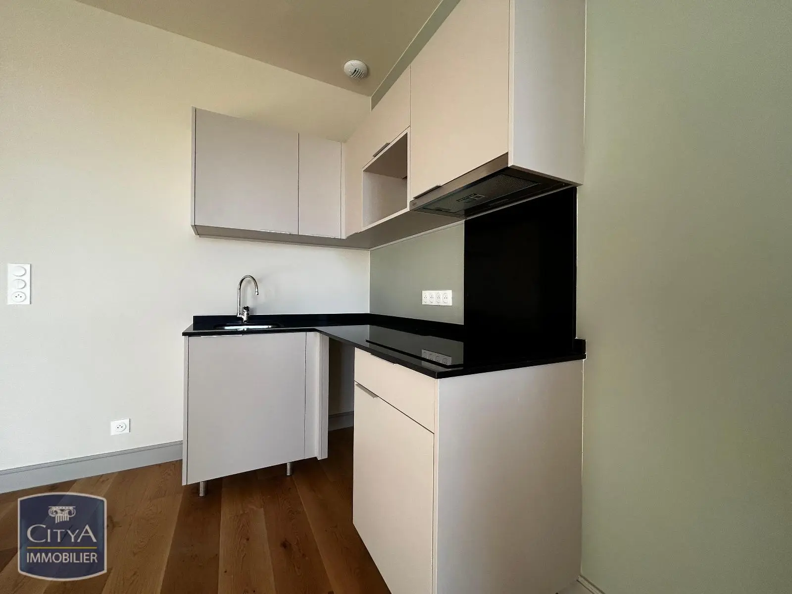 Photo 2 Appartement 2 pièces 41.8m²