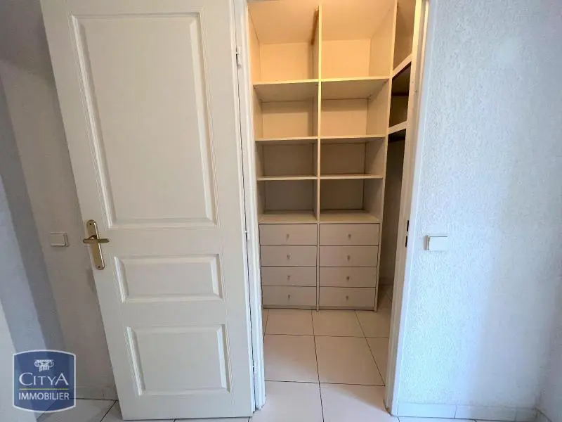 Photo 4 Appartement 1 pièce 28.76m²