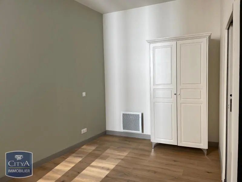 Photo 3 Appartement 1 pièce 30.36m²
