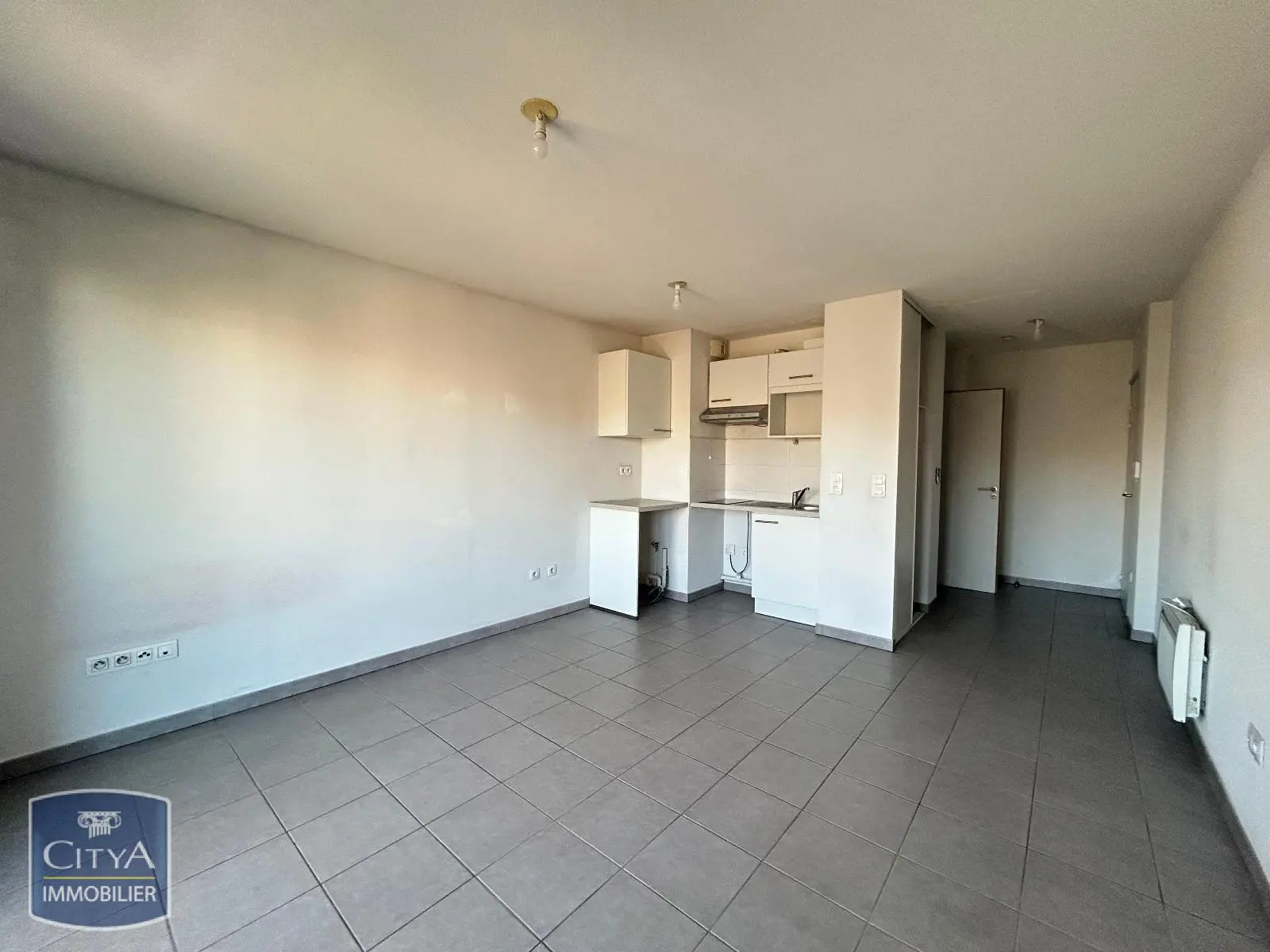 Photo 2 Appartement 1 pièce 26.42m²