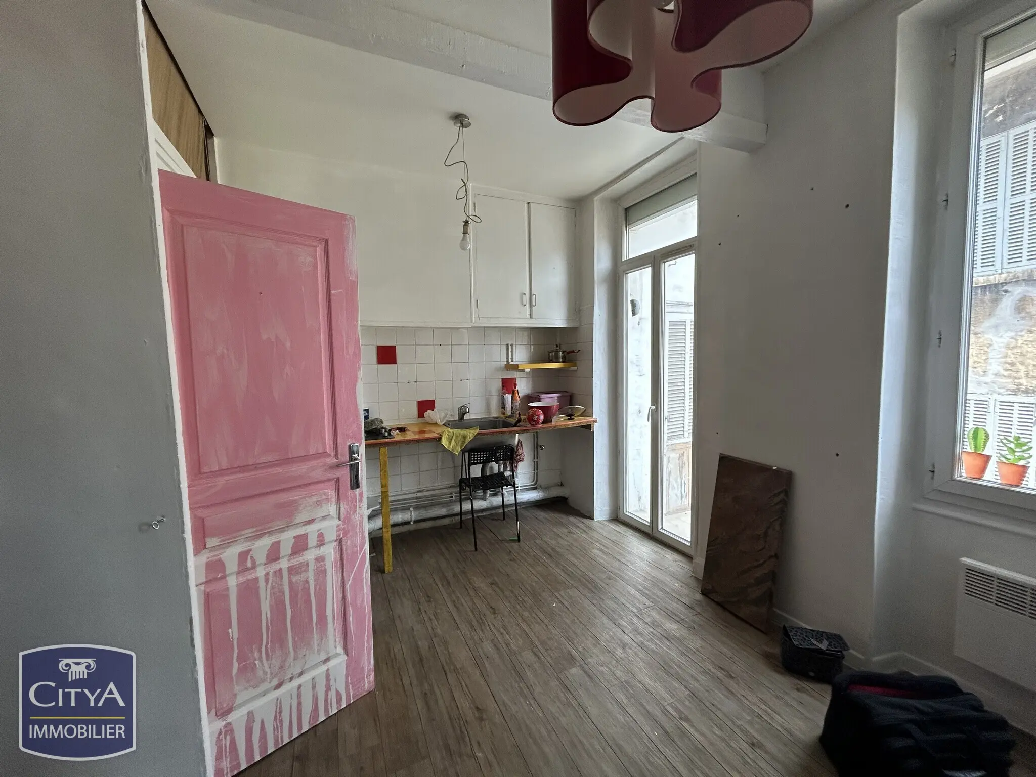 Photo 2 Appartement 1 pièce 32.57m²