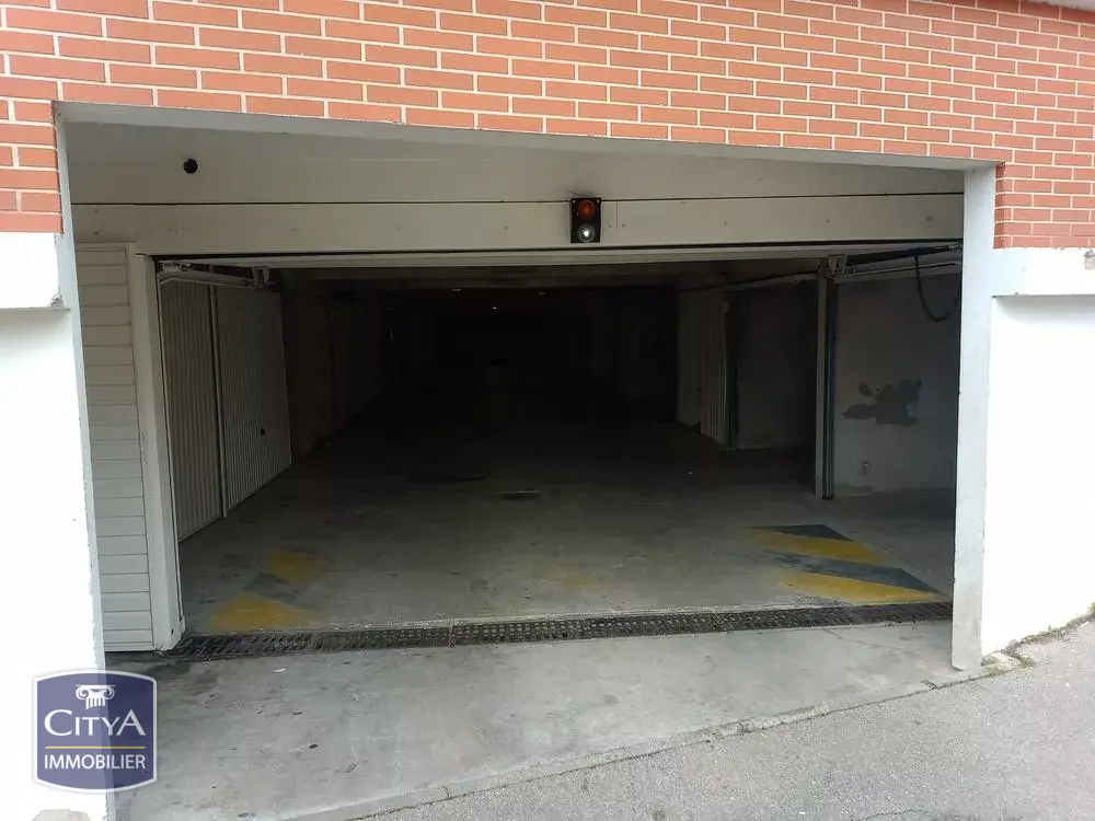 Photo 2 Parking 12m²