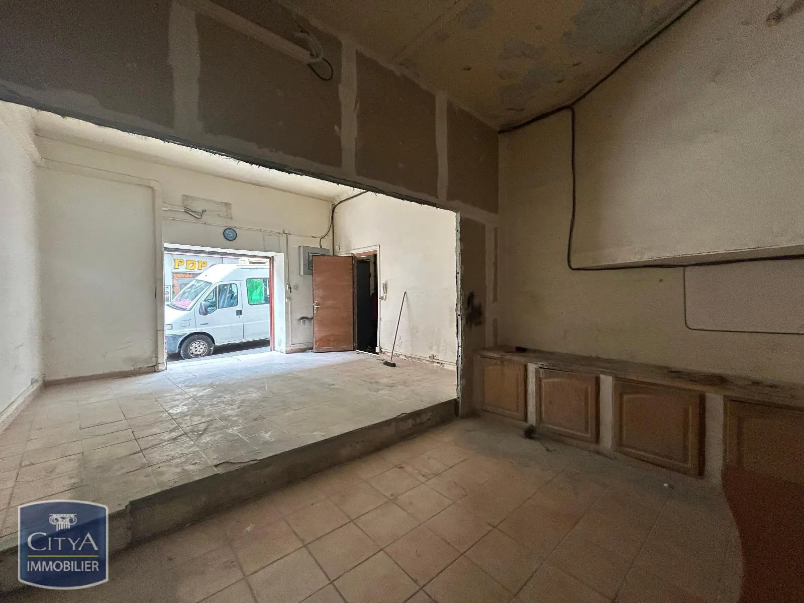 Photo 2 Local Commercial 63m²