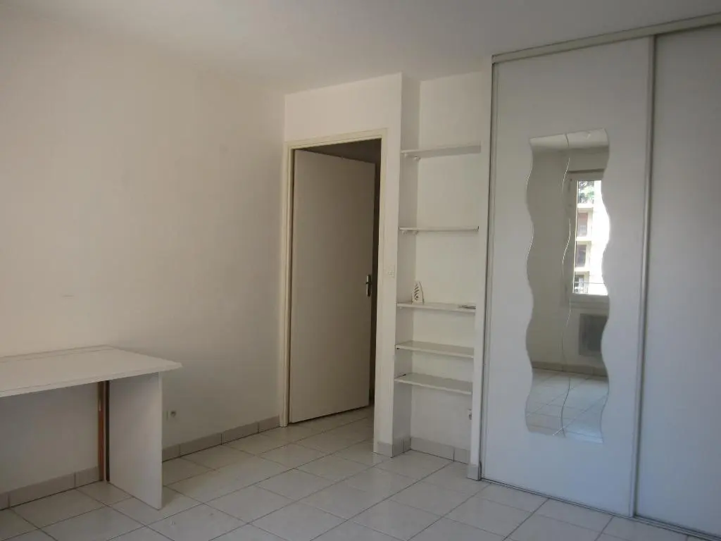 Photo 1 Appartement 1 pièce 19.4m²