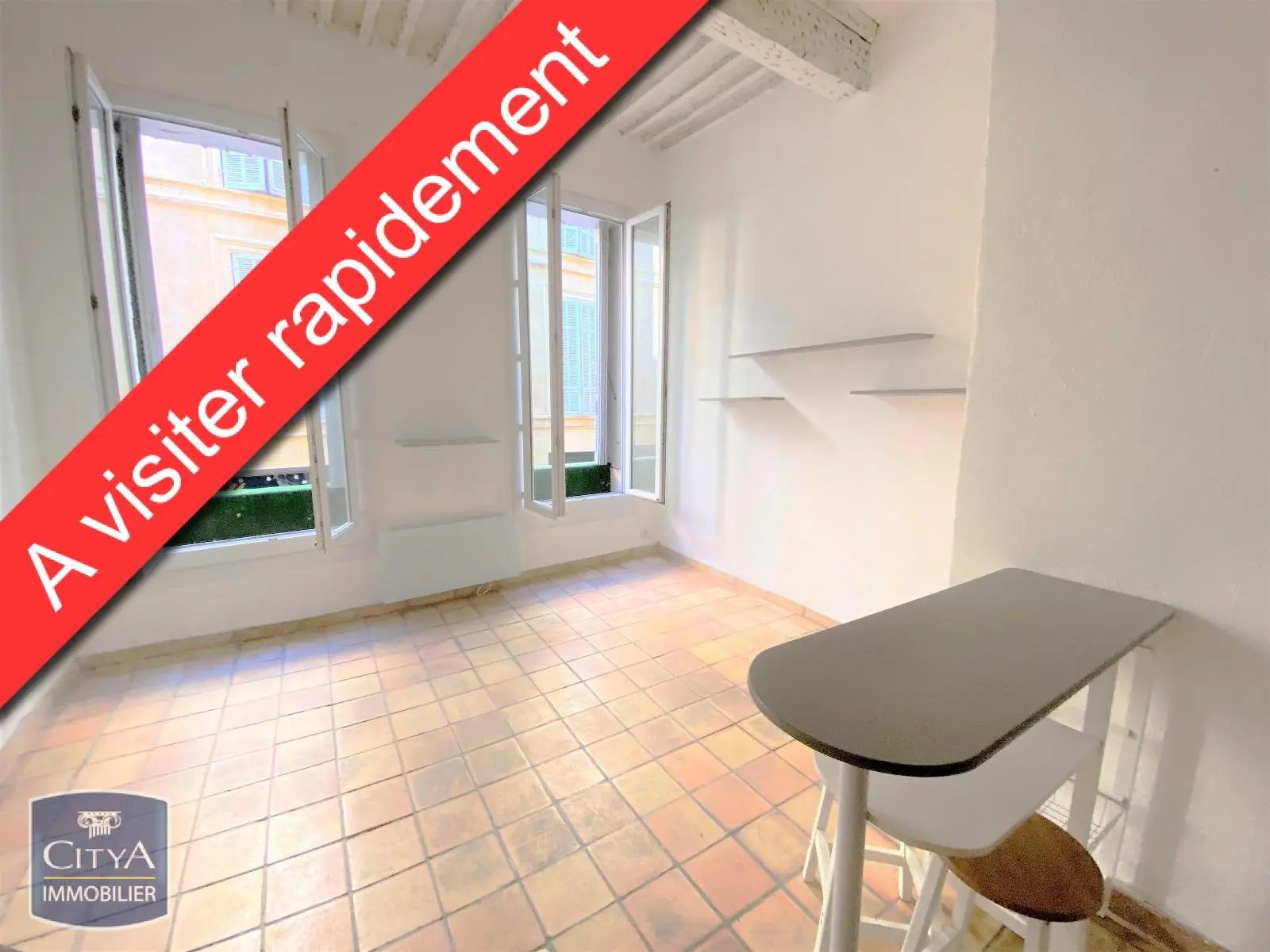 Photo 1 Appartement 1 pièce 21.03m²