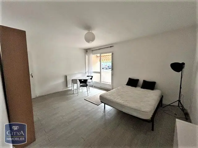 Photo 3 Appartement 1 pièce 28.6m²
