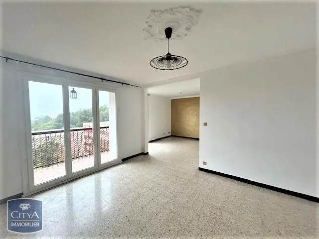 Photo 2 Appartement 3 pièces 80m²