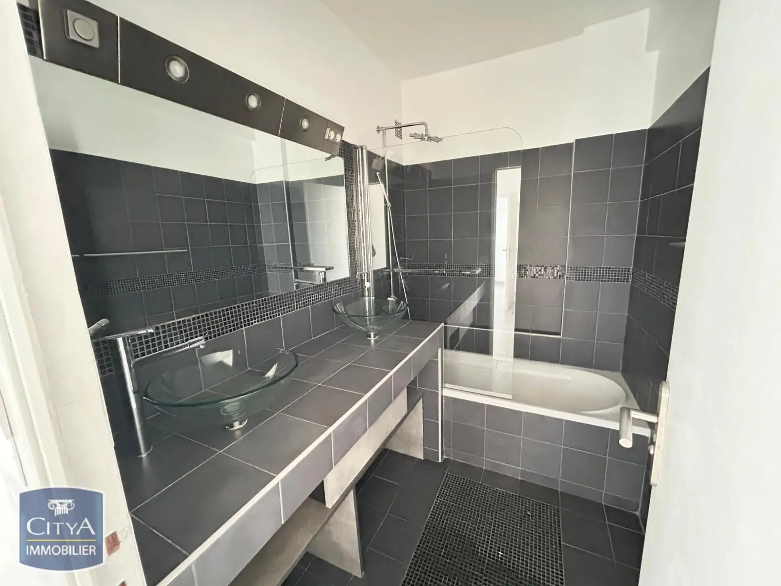 Photo 11 Appartement 4 pièces 81.45m²