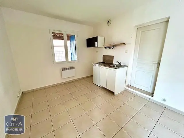 Photo 1 Appartement 1 pièce 16.69m²