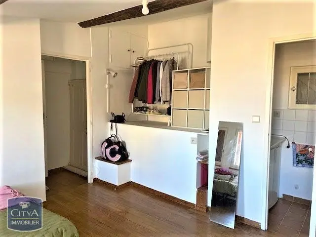Photo 2 Appartement 1 pièce 19.82m²