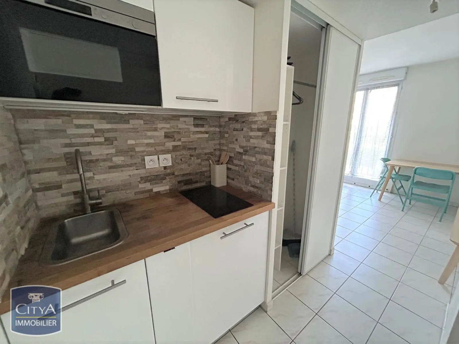 Photo 4 Appartement 1 pièce 18.16m²