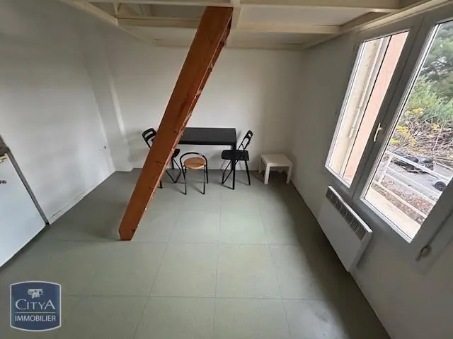 Photo 1 Appartement 1 pièce 14m²