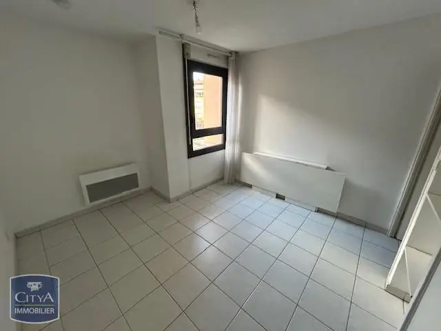 Photo 1 Appartement 1 pièce 19m²