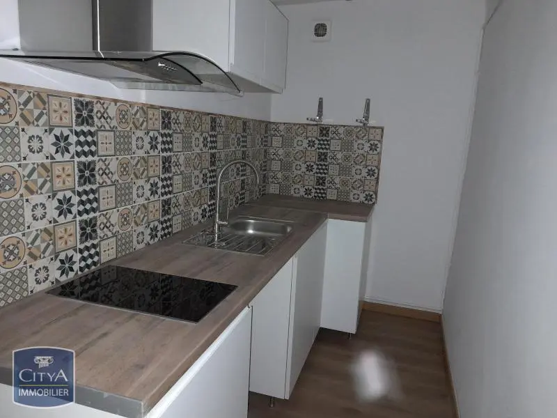 Photo 2 Appartement 1 pièce 29.92m²
