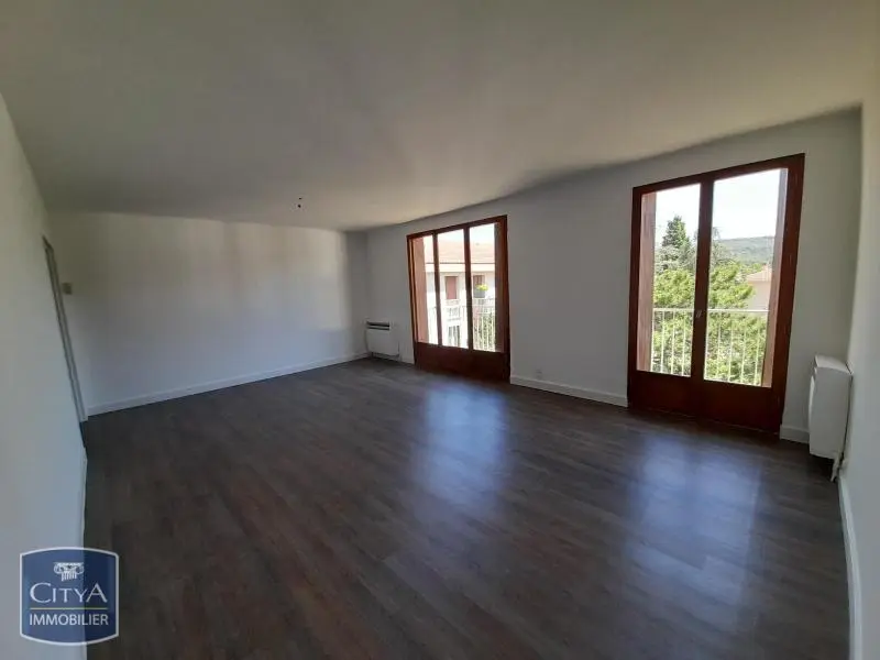 Photo 1 Appartement 4 pièces 70m²