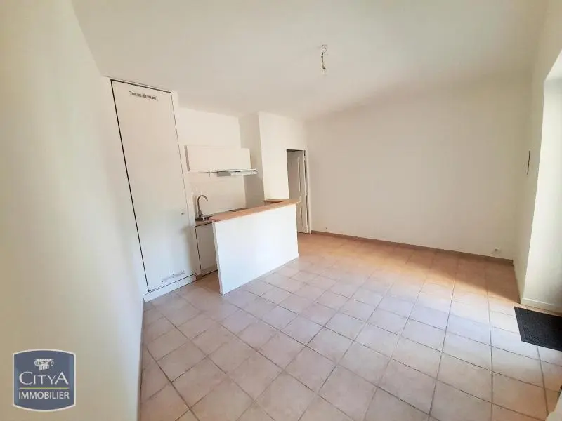 Photo 3 Appartement 1 pièce 25.47m²