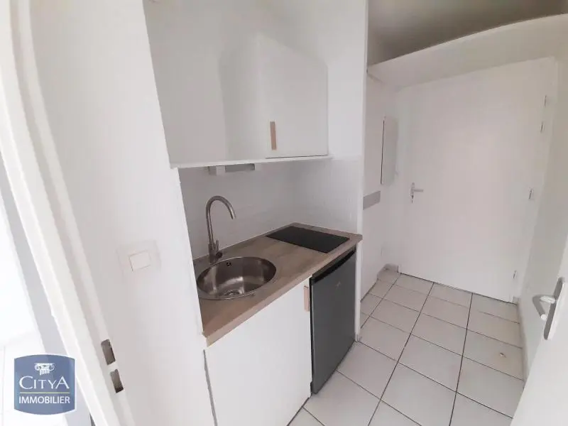 Photo 3 Appartement 1 pièce 19.01m²