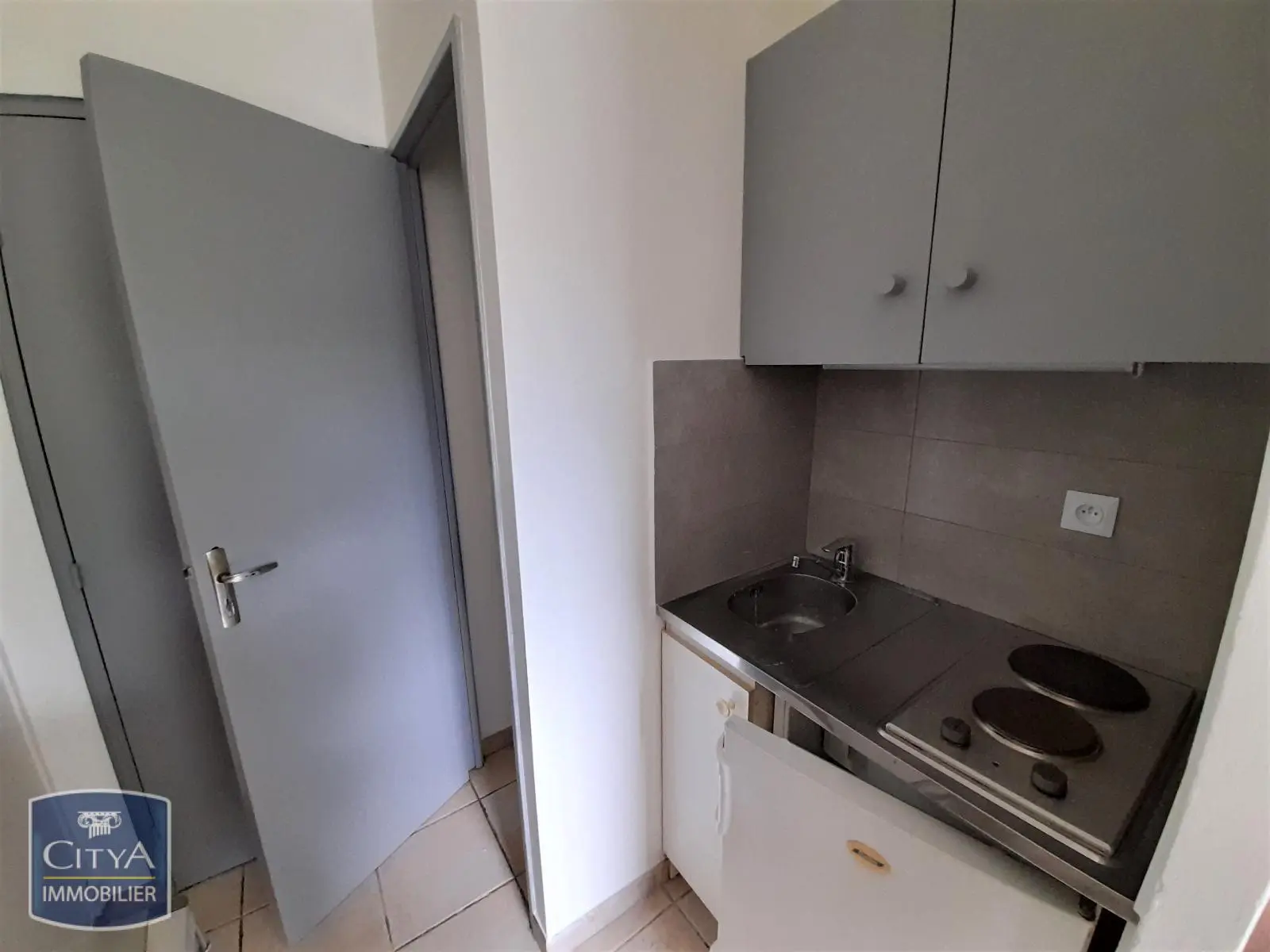Photo 3 Appartement 1 pièce 16m²