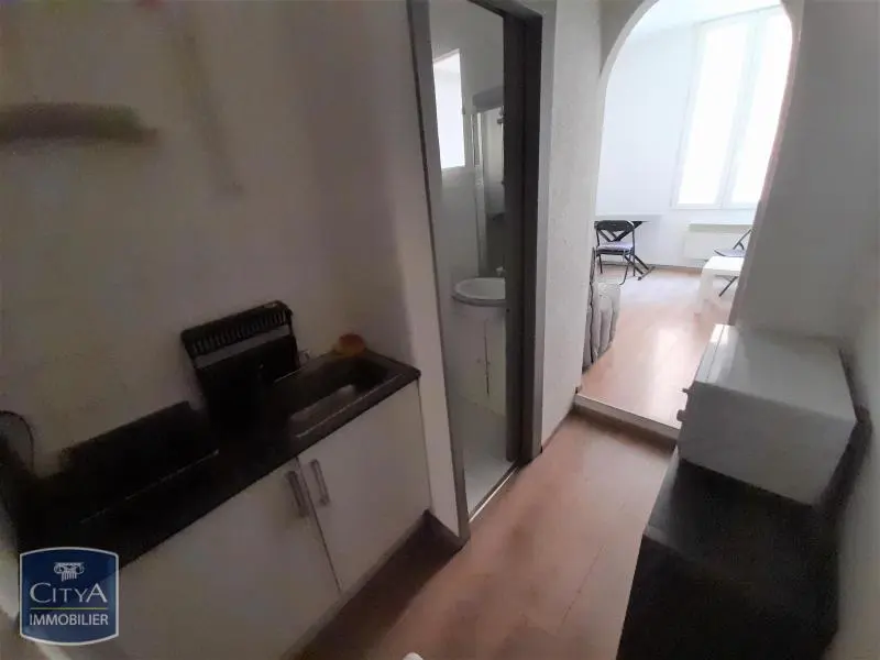 Photo 3 Appartement 1 pièce 18m²