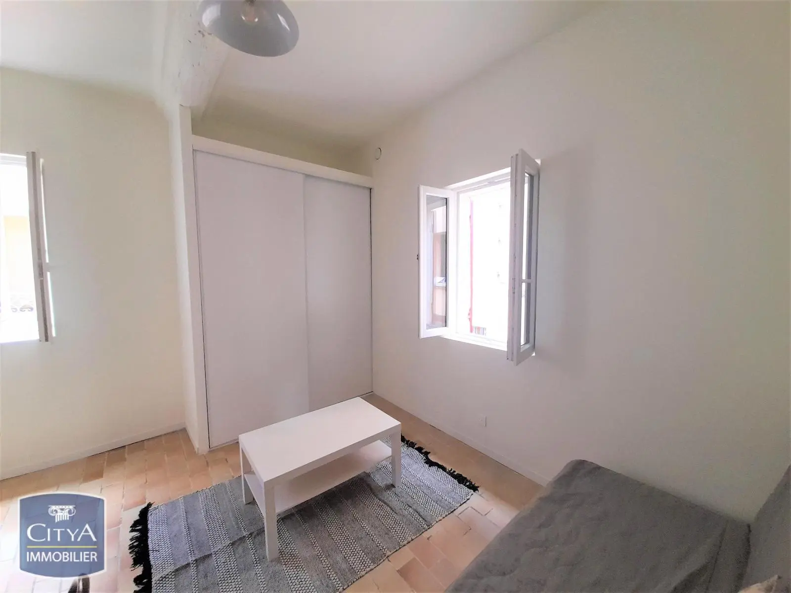 Photo 2 Appartement 1 pièce 18.34m²