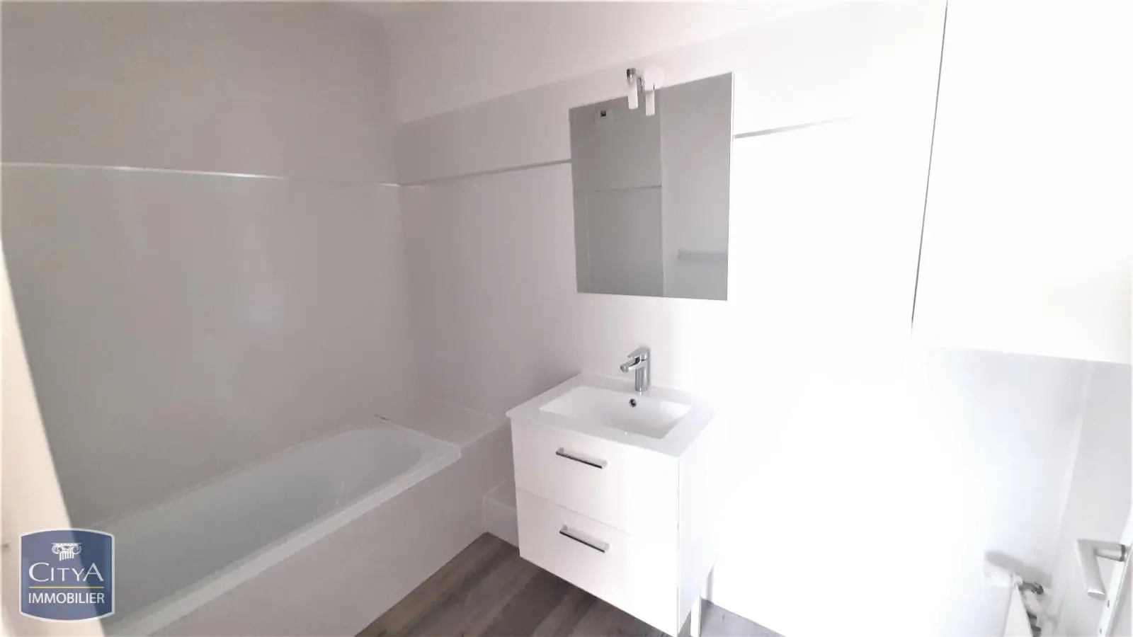 Photo 7 Appartement 2 pièces 50.76m²