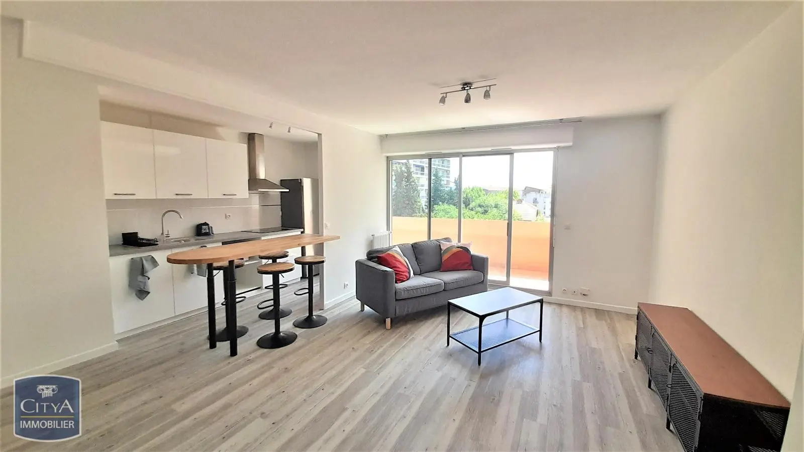 Photo 1 Appartement 2 pièces 50.76m²