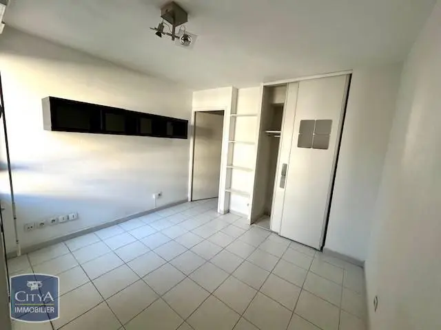 Photo 1 Appartement 1 pièce 19m²
