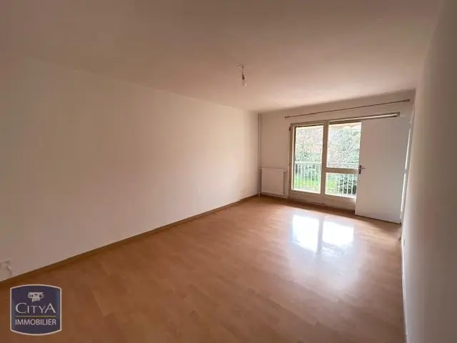 Photo 1 Appartement 1 pièce 30.35m²
