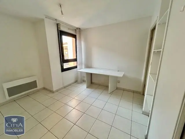 Photo 2 Appartement 1 pièce 19m²