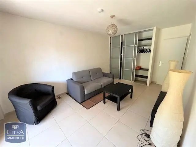Photo 2 Appartement 1 pièce 26.66m²