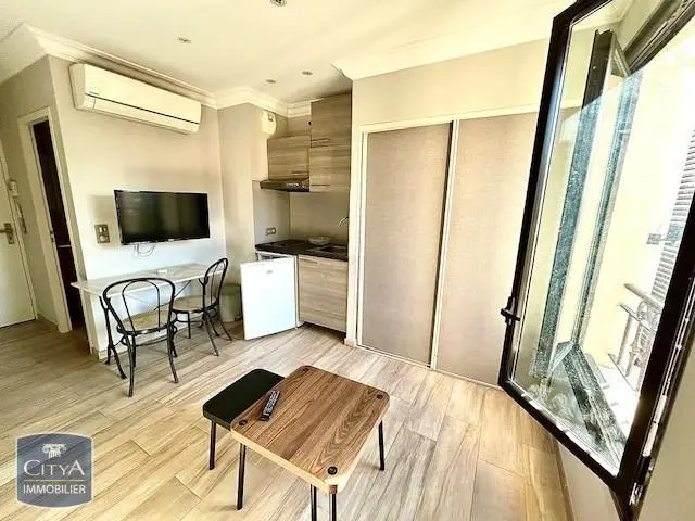 Photo 4 Appartement 1 pièce 18.12m²