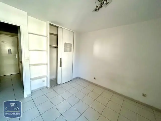 Photo 2 Appartement 1 pièce 19m²