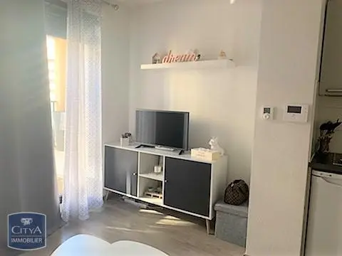Photo 2 Appartement 1 pièce 24.52m²