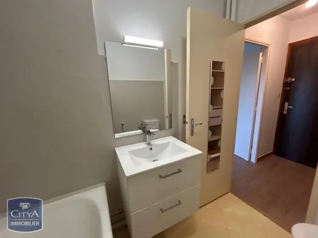 Photo 7 Appartement 1 pièce 30.16m²