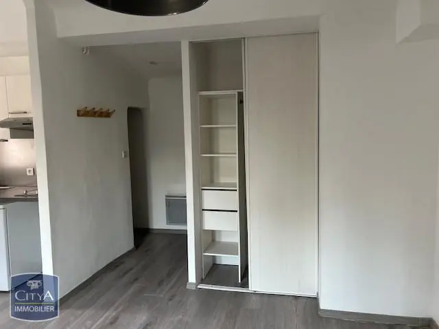 Photo 7 Appartement 1 pièce 27.1m²