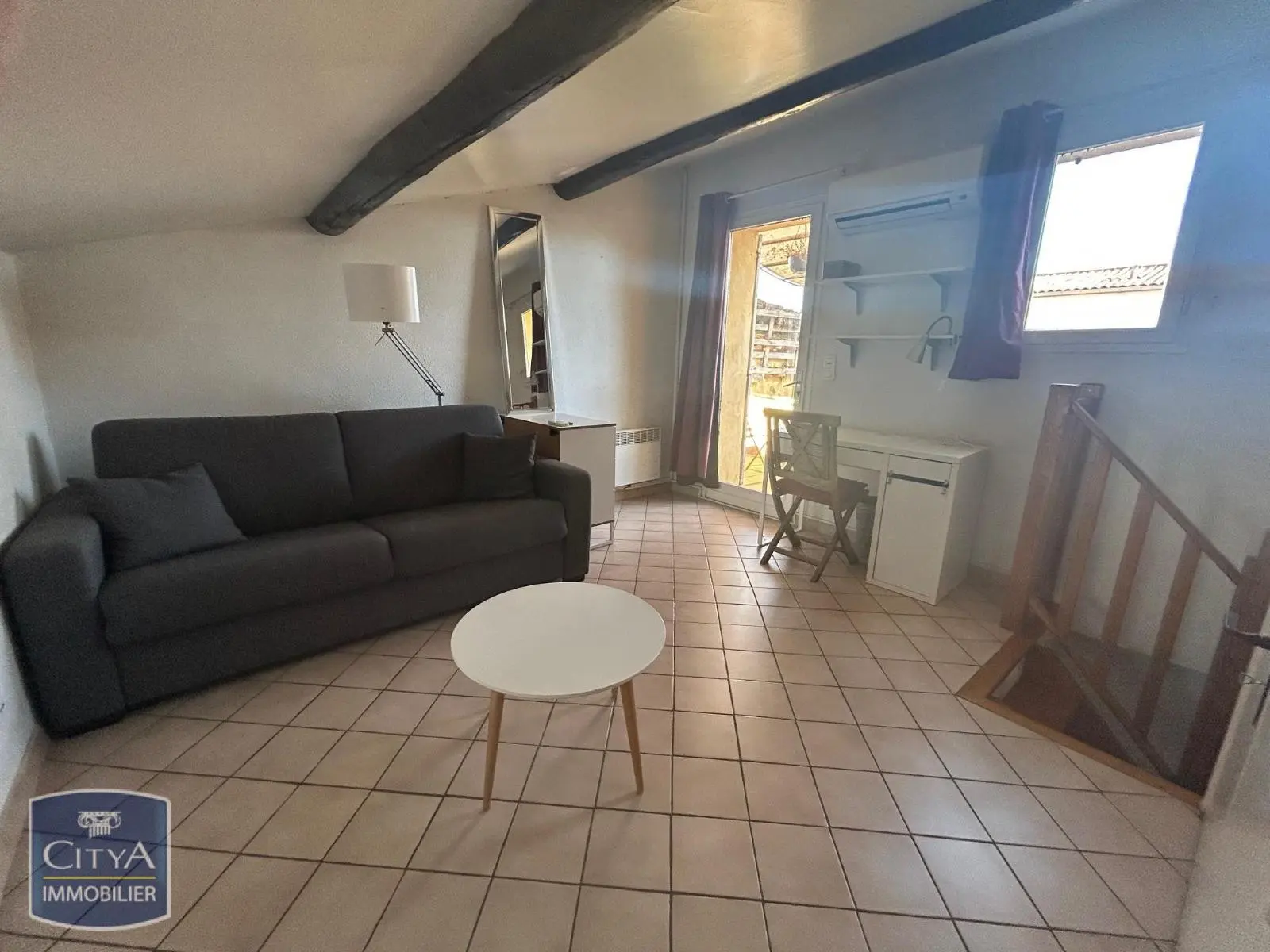 Photo 1 Appartement 1 pièce 23.85m²
