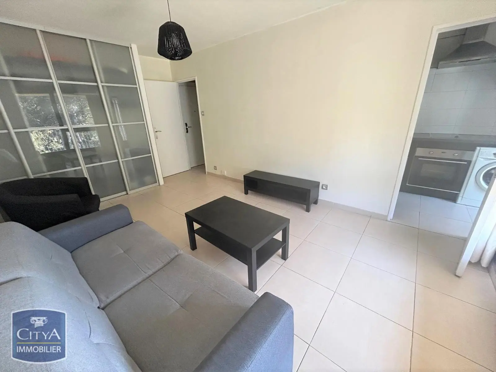 Photo 3 Appartement 1 pièce 26.66m²