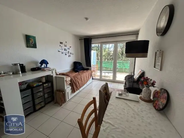 Photo 1 Appartement 1 pièce 25m²
